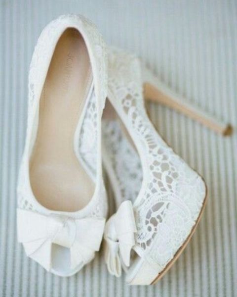 zapatos de novia con encaje